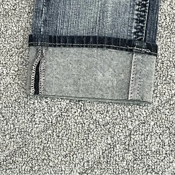 Vigoss Capri Studded Thick Stitch Distressed Jeans Womens Size 1 Blue - Picture 9 of 13